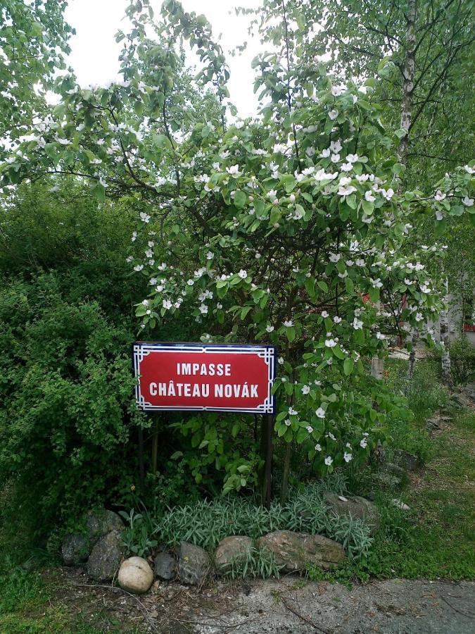 Orli Hnizdo At Chateau Novak Křivoklát エクステリア 写真